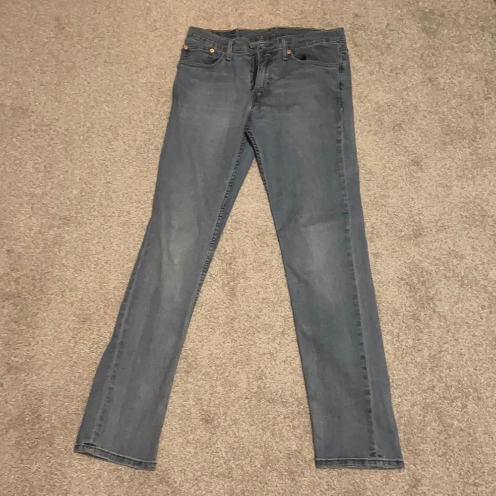 Men’s Levi’s 511 light wash jeans